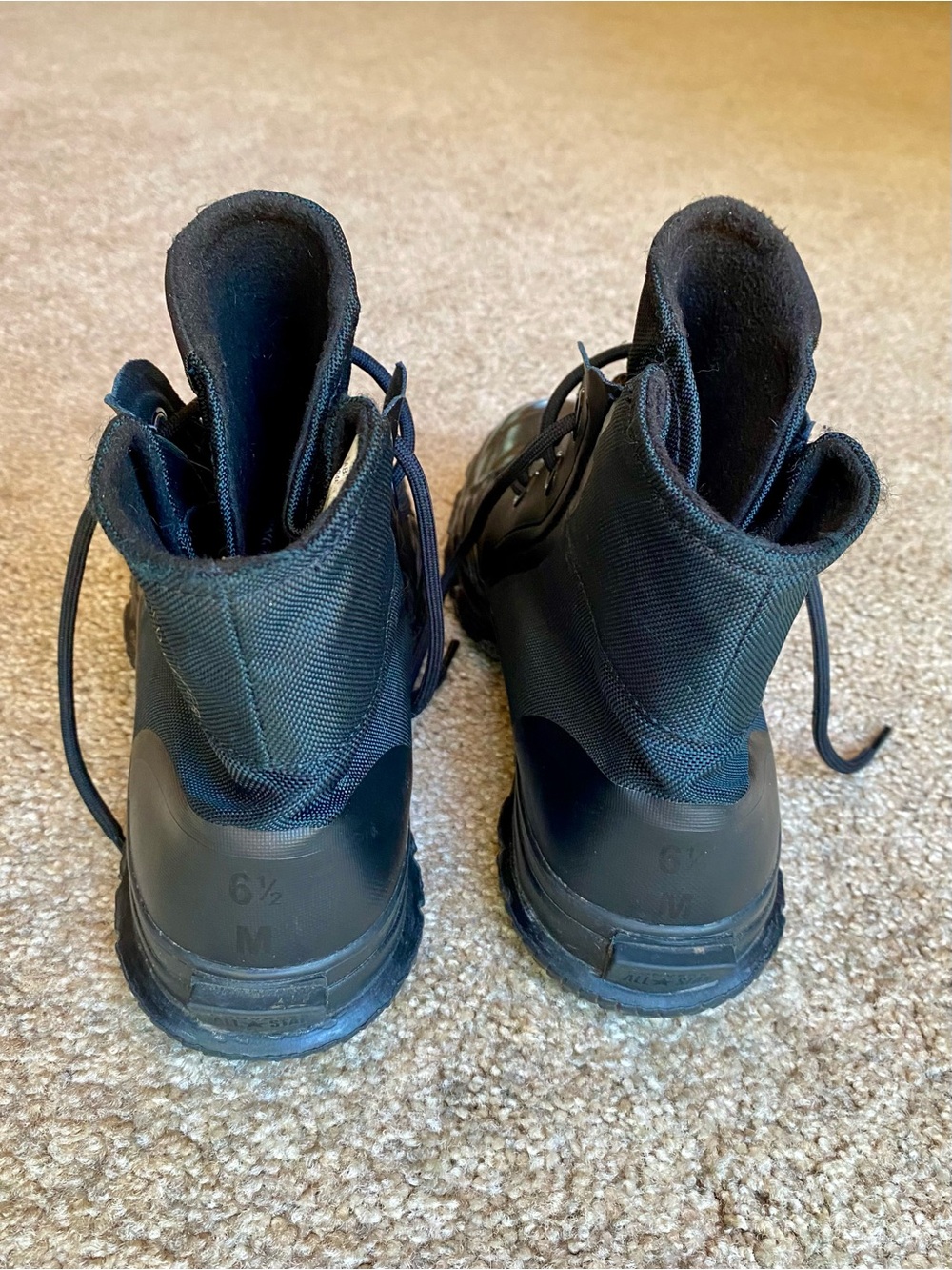 Converse Chuck Taylor MC18 Gore-Tex Boots - Picture 6 of 11